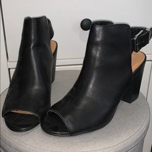 Black Rampage Heeled Mules